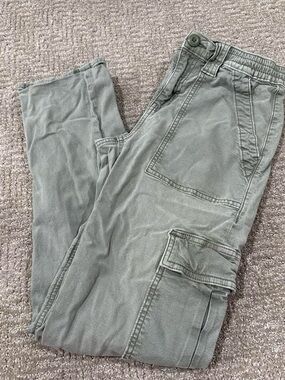 American Eagle Cargo Pants Olive Green